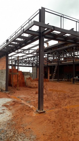 Cobertura em Estrutura Metálica Vargem Grande Paulista - Estrutura Metálica para Laje Cobertura em Estrutura Metálica Vargem Grande Paulista - Estrutura Metálica para Laje